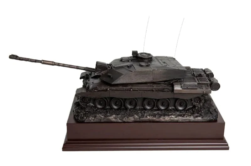 Challenger 2 Cold Cast Bronze Tank - Image 4