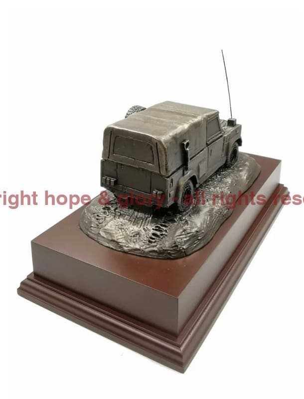 Land Rover Military Cold Cast Bronze Statue - Image 3
