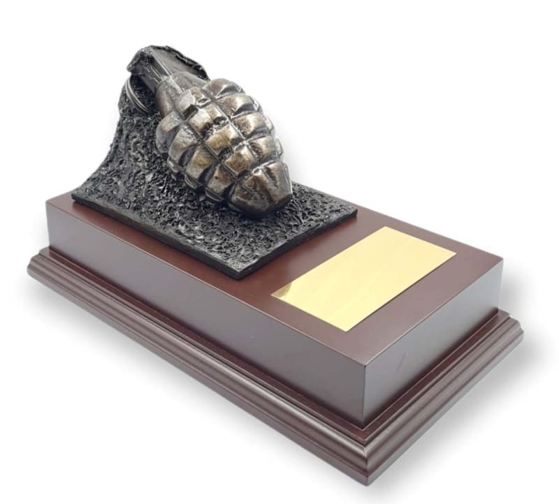 Pineapple Type MKII Fragmentation Grenade Presentation - Image 3