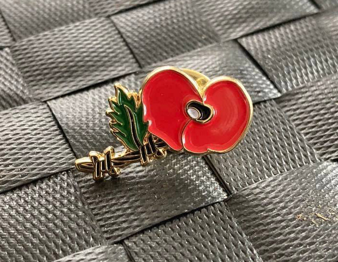 Poppy Pin Badge Remembrance - Image 5