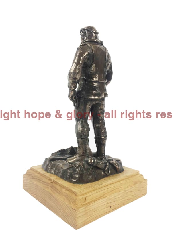 RAF World War 2 Fighter Pilot Bronze Statue - Image 5