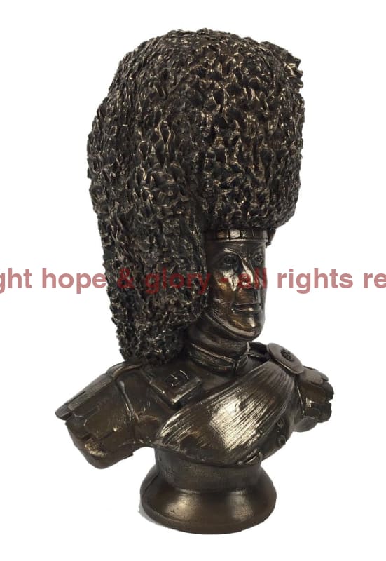 Scots Guard Pipe Major Bronze Military Statue - Image 5