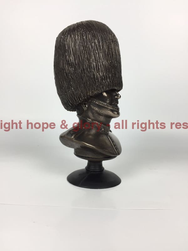 Welsh Guards Bust Cold Cast Bronze Military Statue Sculpture - Image 5